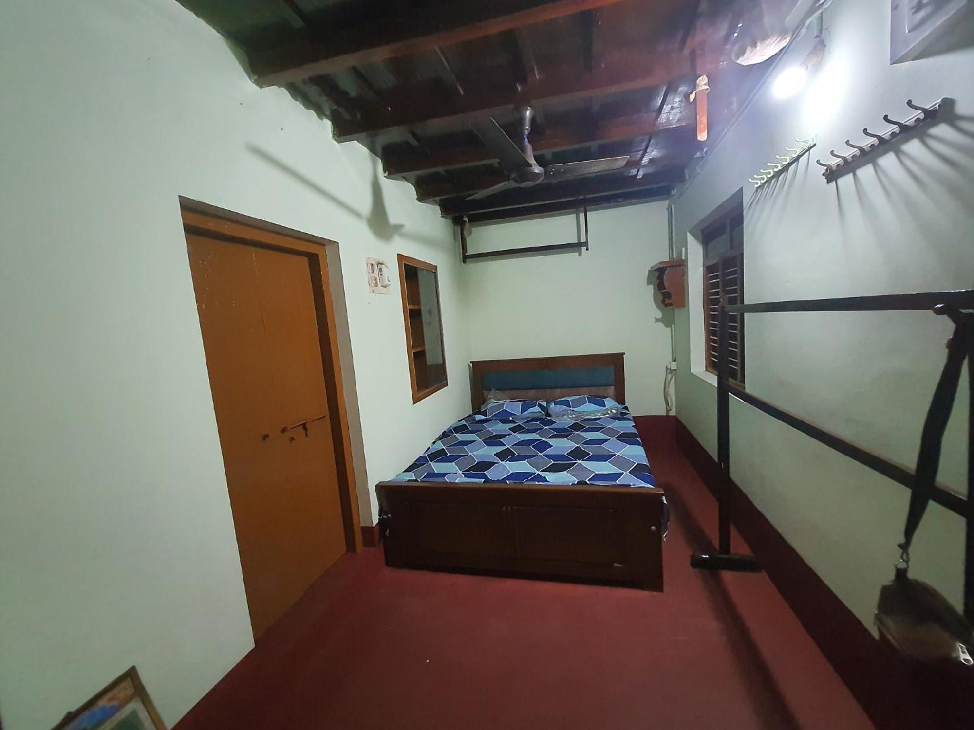 Hallimane Homestay Udupi Exteriör bild