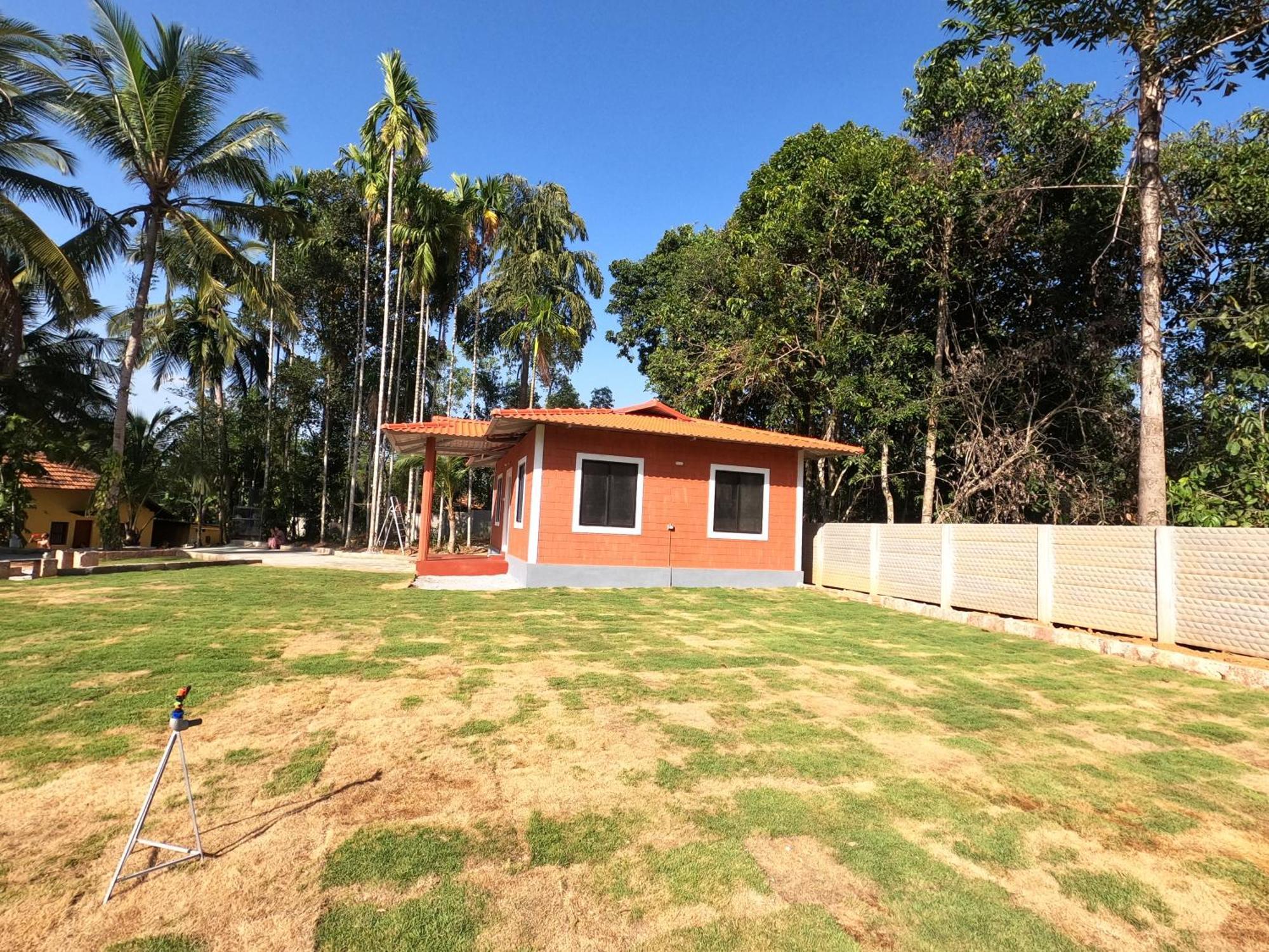 Hallimane Homestay Udupi Exteriör bild