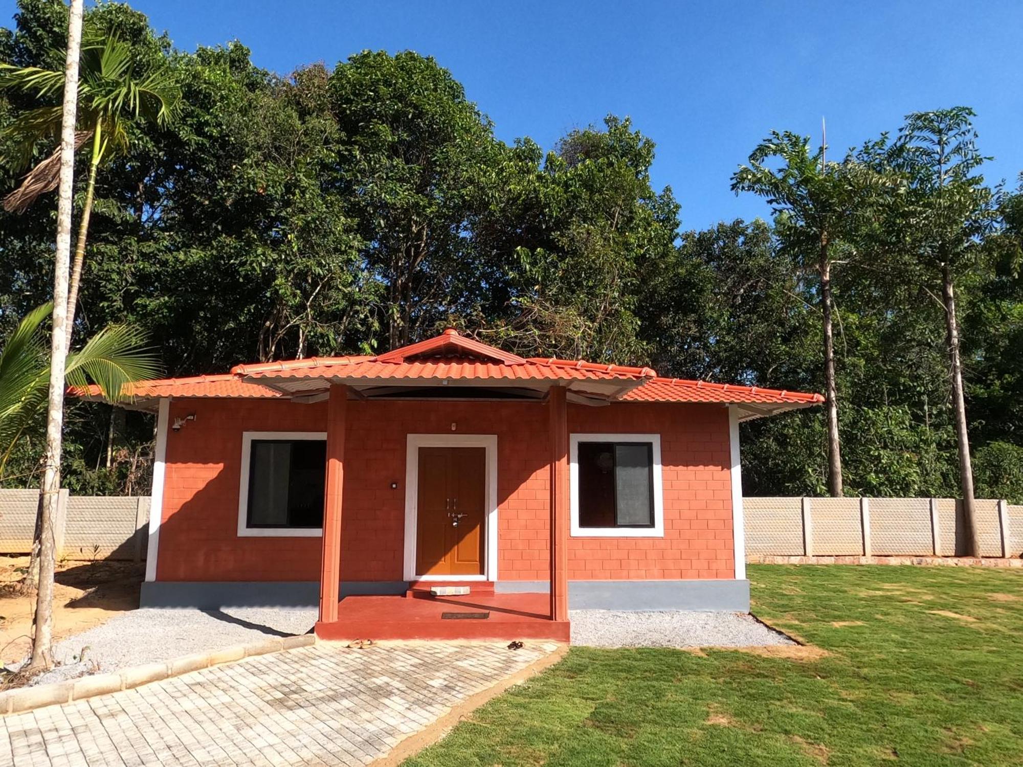 Hallimane Homestay Udupi Exteriör bild